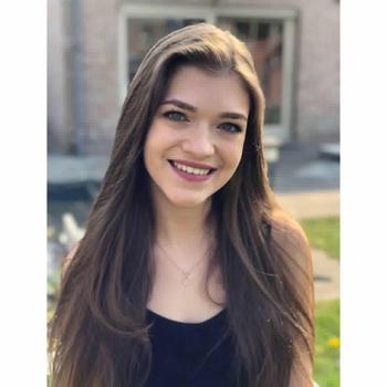 Clases particulares de física, química o educación primaria con Paulien