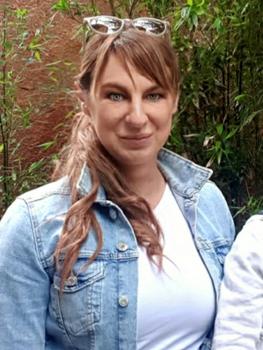 Clases particulares de educación para la ciudadanía, técnicas de estudio o marketing con Debbie