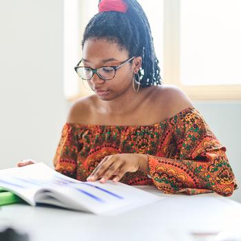 Clases particulares de apoyo con los deberes, técnicas de estudio o educación primaria con Thalya
