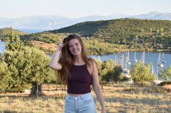 Clases particulares de apoyo con los deberes, francés o educación primaria con Léa
