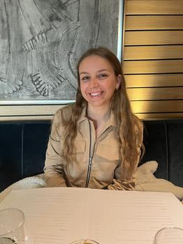 Clases particulares de inglés, educación primaria o matemáticas con Anastasia