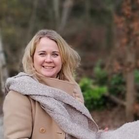 Clases particulares de técnicas de estudio, neerlandés o educación primaria con Barbara