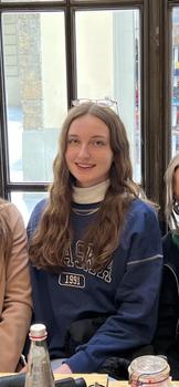 Clases particulares de educación primaria, matemáticas o inglés con Evelien