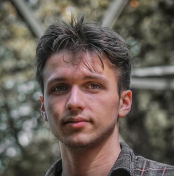 Clases particulares de química, matemáticas o apoyo con el trabajo de fin de grado con Adrian