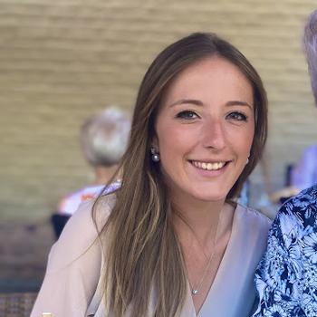 Clases particulares de educación primaria, apoyo con los deberes o técnicas de estudio con Chloë