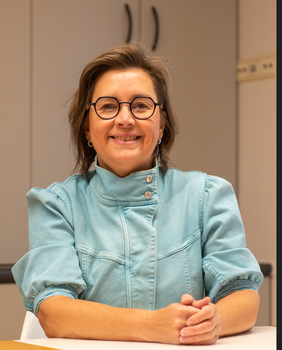Clases particulares de neerlandés como lengua extranjera, geografía o francés con Caroline