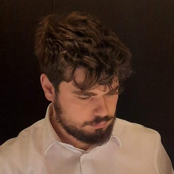 Clases particulares de matemáticas, química o prueba de acceso con Louis