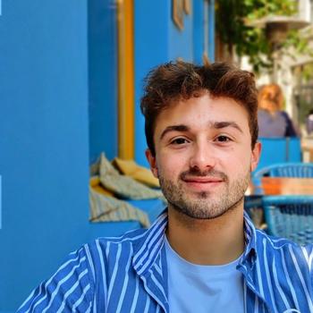 Clases particulares de anatomía, neerlandés o química con Robin